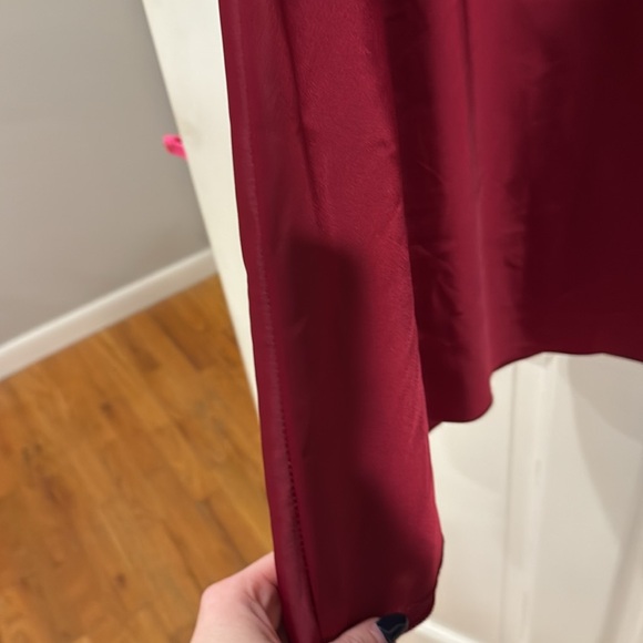 Made in Italy burgundy slip skirt - Picture 3 of 3